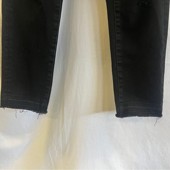 American Eagle Super Super Stretch Jegging Crop Distressed Black Jeans Size 8 - Picture 4 of 11